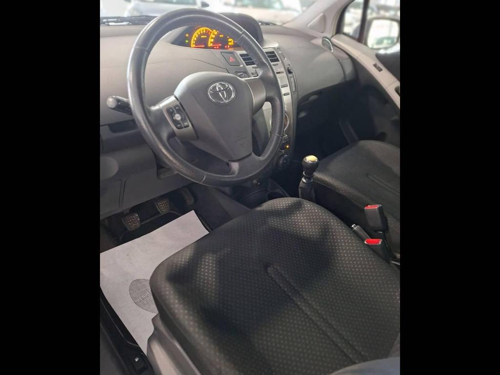 Toyota Yaris 5 Porte 1.3 Sol