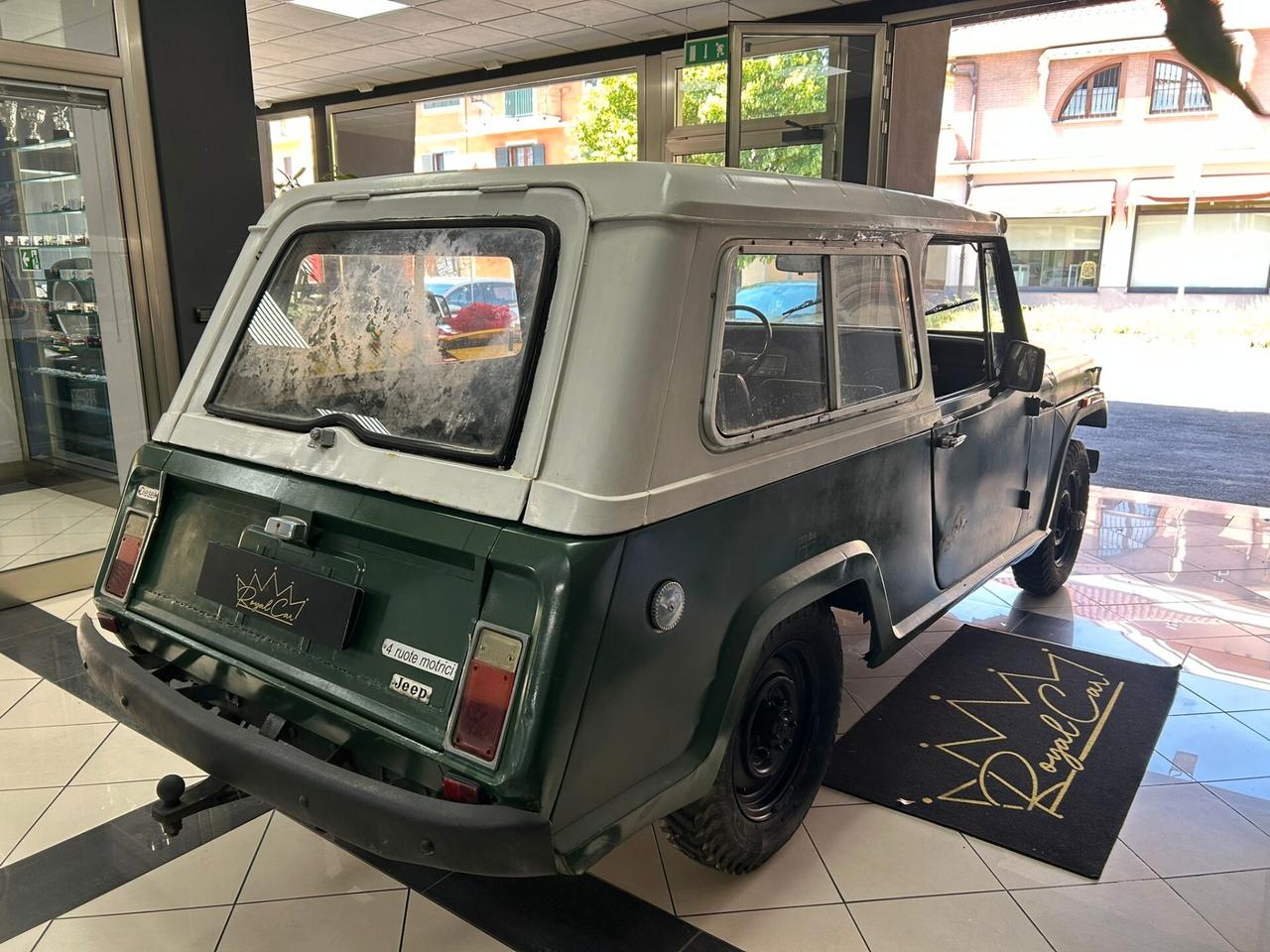 Jeep Commando Camioneta