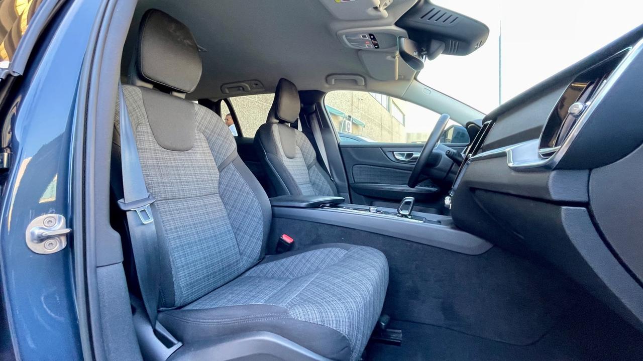 VOLVO V60 B4 2.0 PLUS BRIGHT 197CV - VIRTUAL COCKPIT, FULL LED
