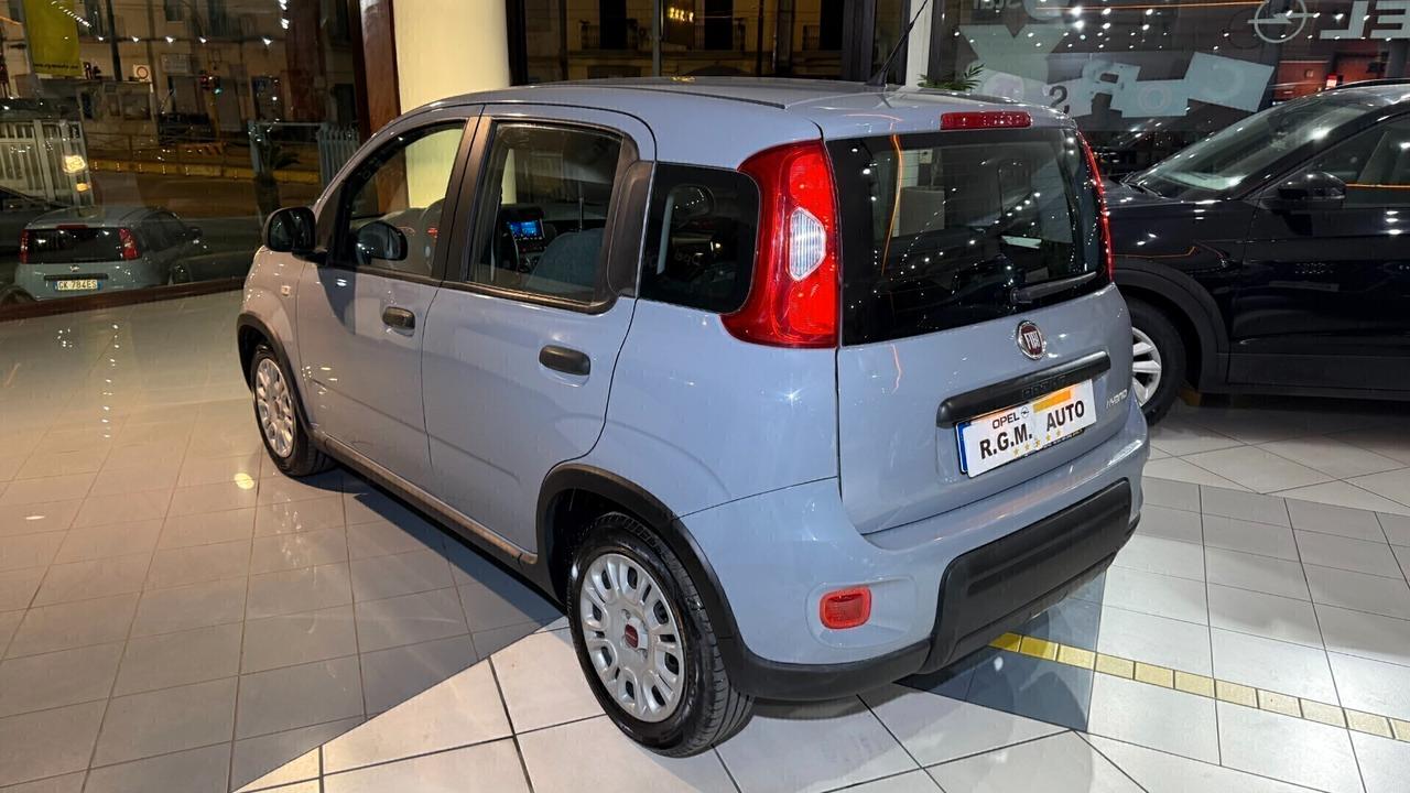 Fiat Panda 1.0 FireFly S&S Hybrid City Life TOUCH BLUETHOOT BLOCK SHAFT