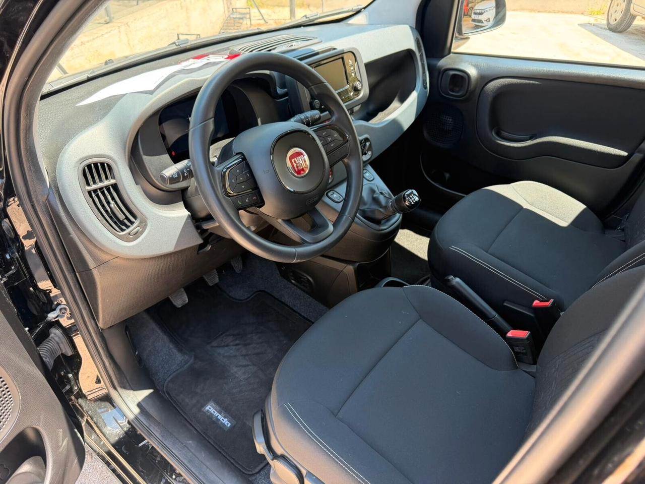 Fiat Panda 1.0 FireFly S&S Hybrid Pandina