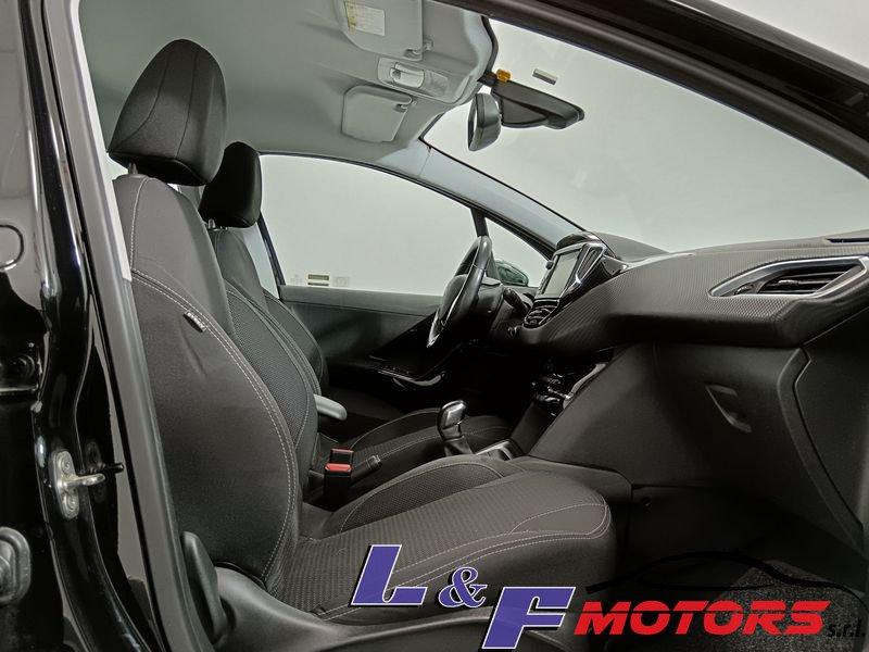 Peugeot 208 1.2 BENZ. ALLURE 5 P