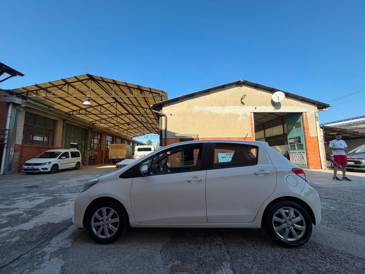 Toyota Yaris 1.0 5 porte Active