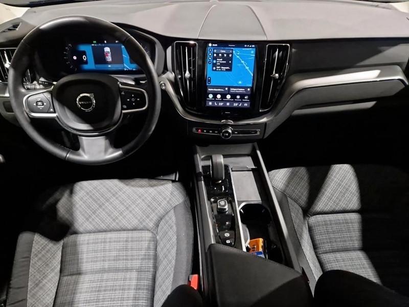 VOLVO XC60 B4 D AWD AUTOMATICO CORE SUV