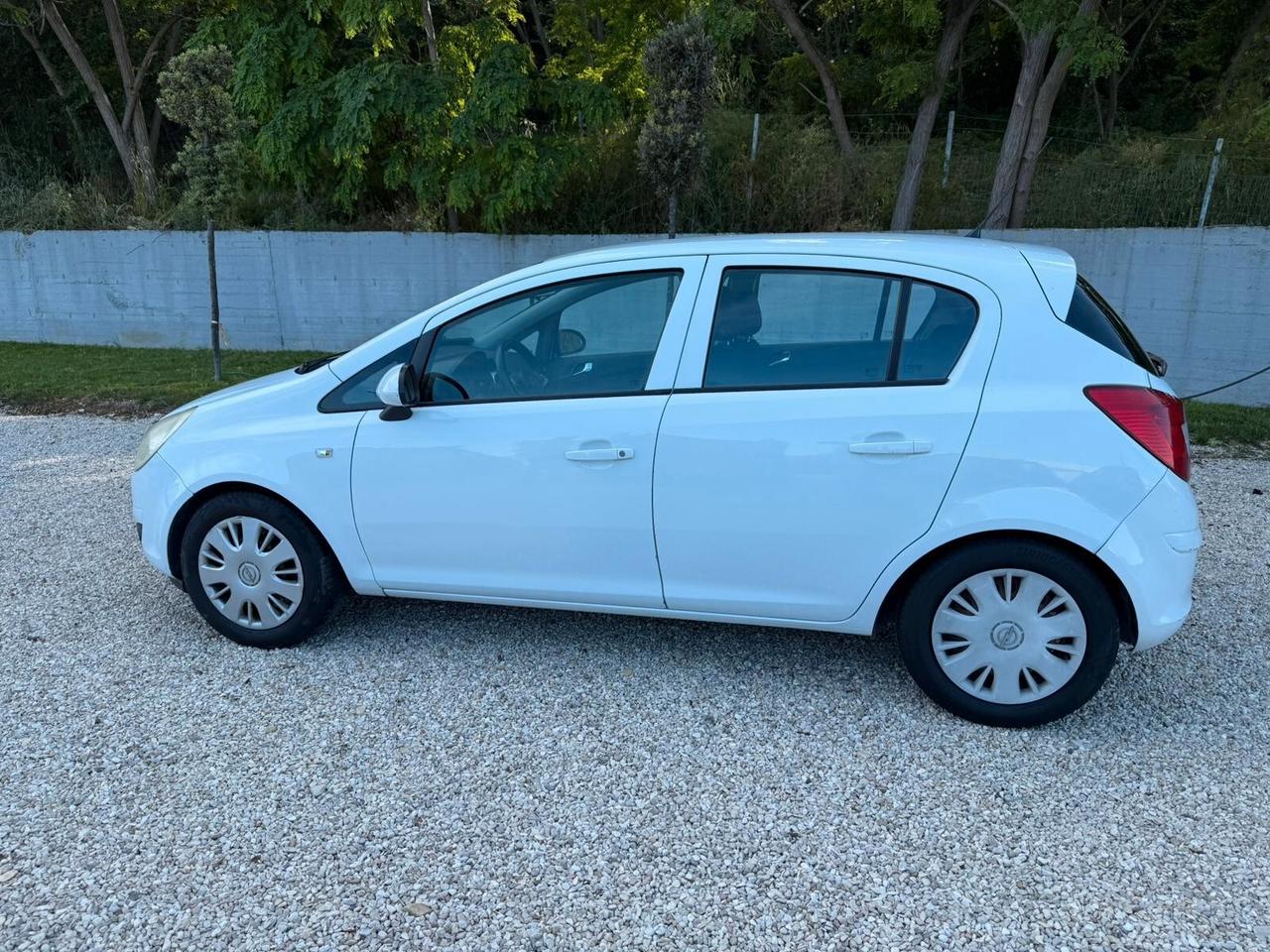 Opel Corsa 1.2 80CV 5 porte GPL-TECH Club