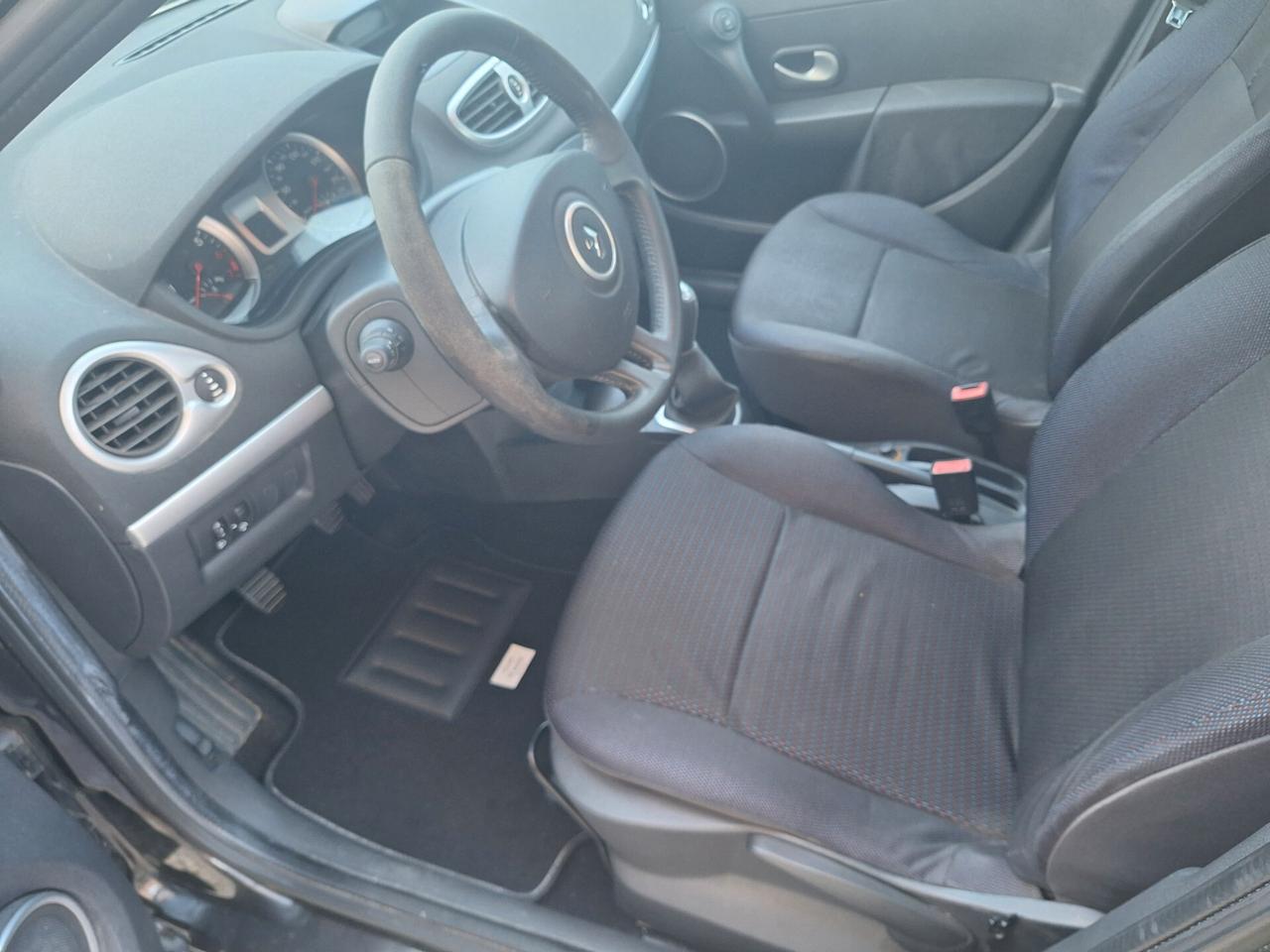 Renault Clio 1.2 16V 5 porte Confort NEOPATENTATI