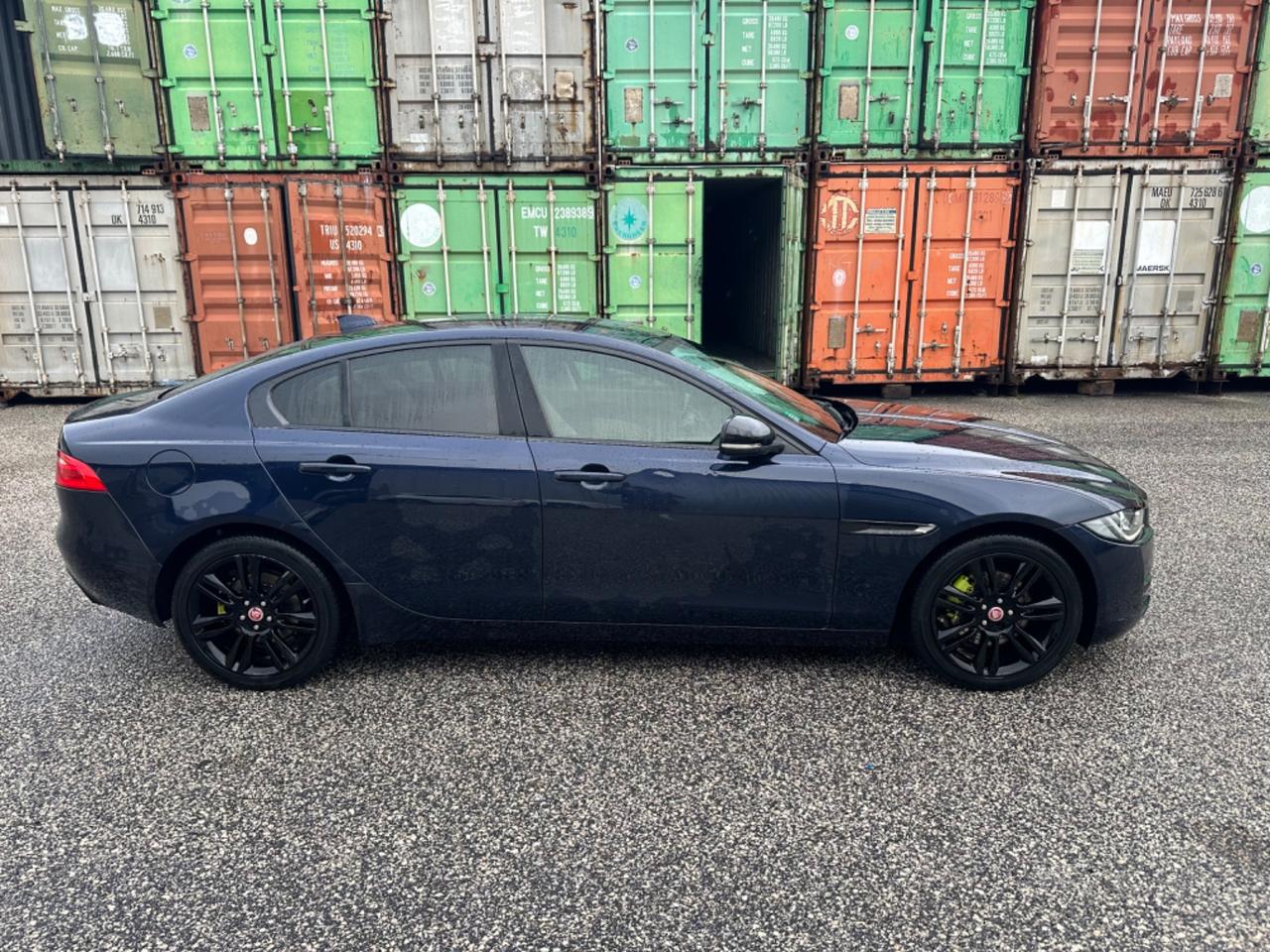 Jaguar XE 2.0 D Turbo 180CV Portfolio automatica