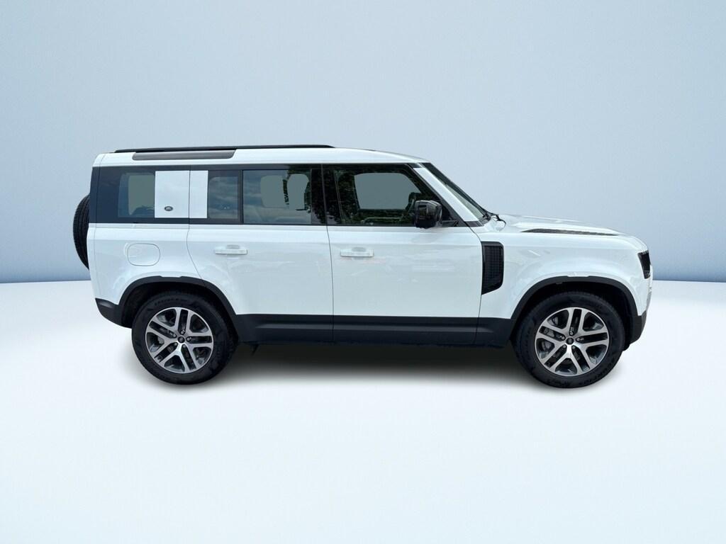 Land Rover Defender 110 3.0 I6 MHEV SE AWD Auto