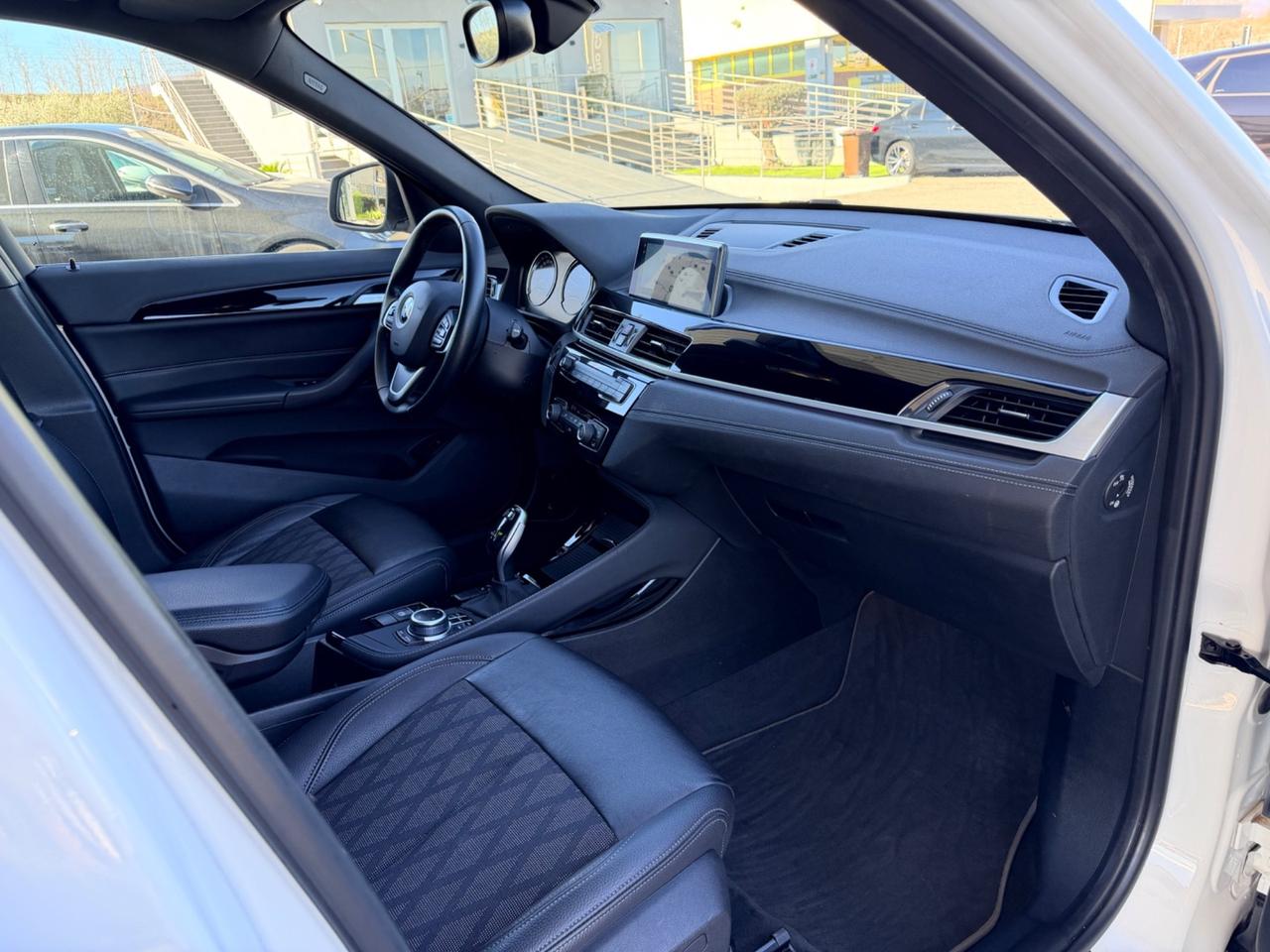 Bmw X1 sDrive18d xLine 150cv uni pro certificata