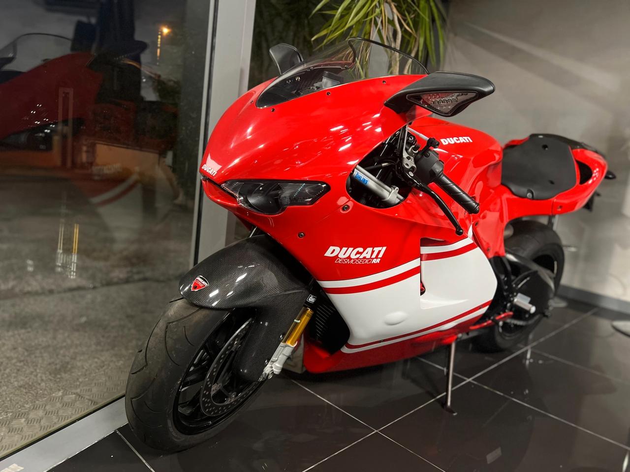 Ducati DESMOSEDICI RR NR. 1477/1500 LIMITED EDITION ORIGINALE