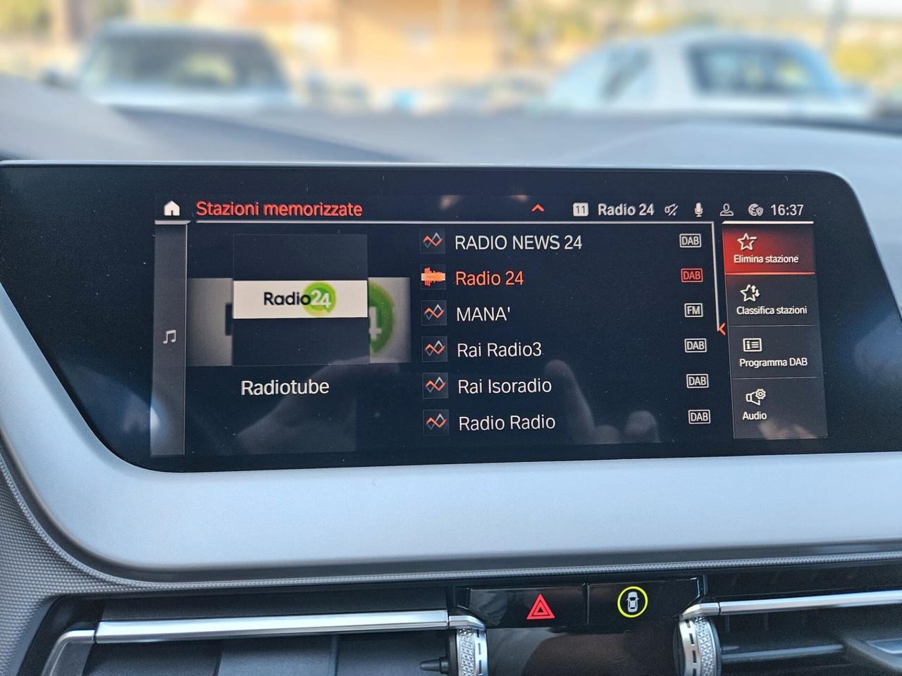 Bmw 118 118d 5p. Business Advantage