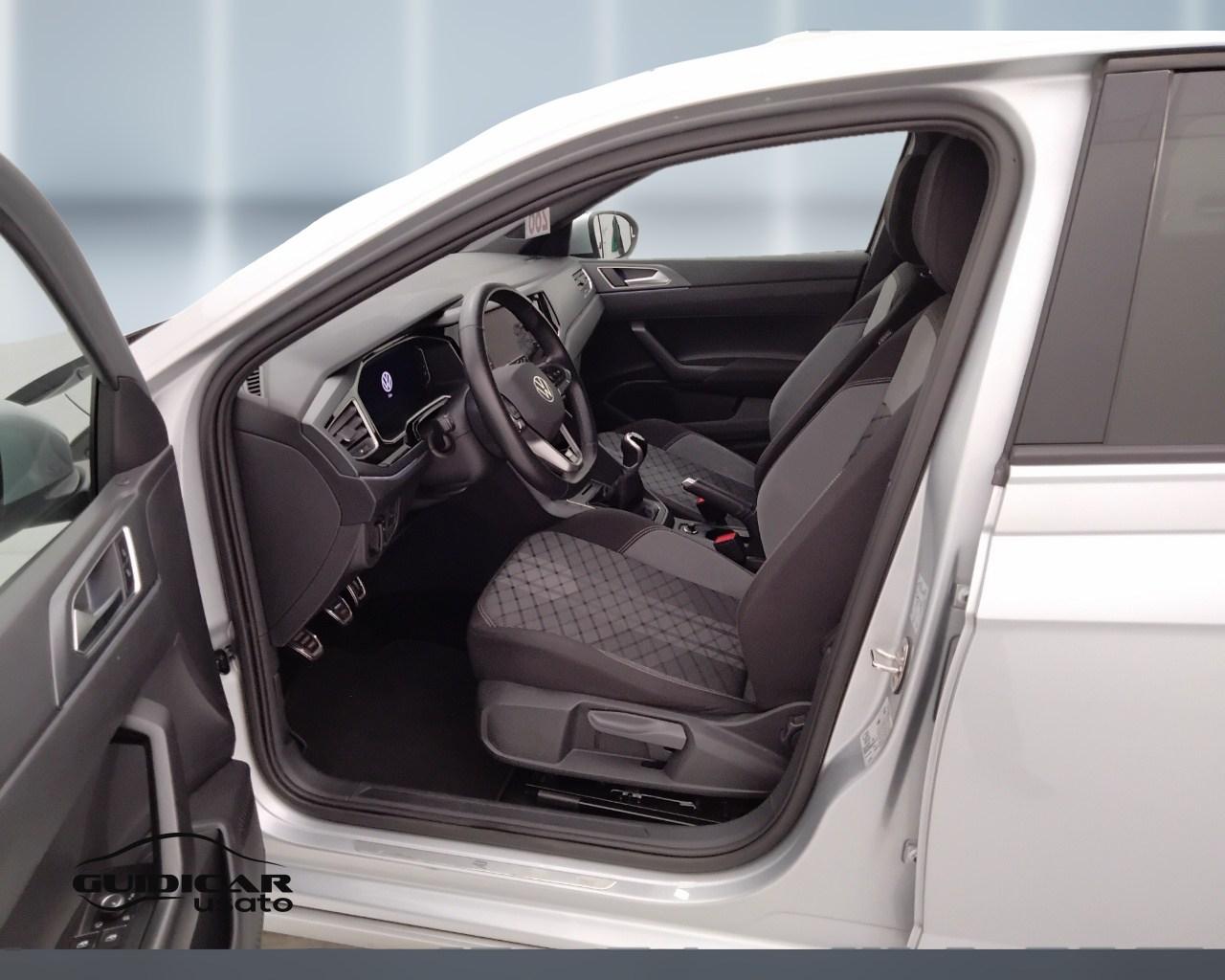 VOLKSWAGEN Taigo - Taigo 1.0 tsi R-Line 115cv