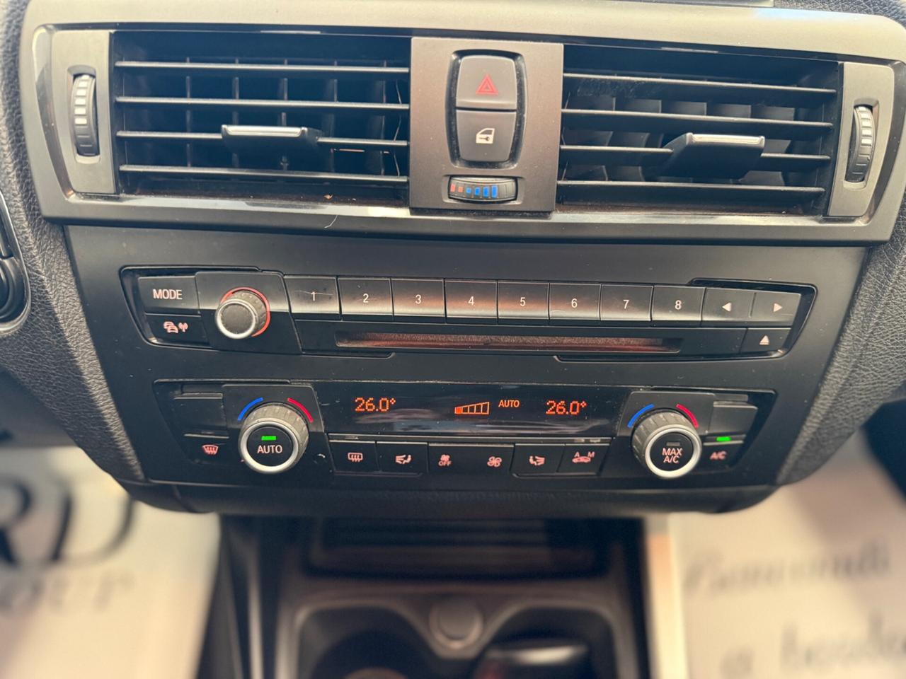 BMW 116d 5p Sport okneopatentati