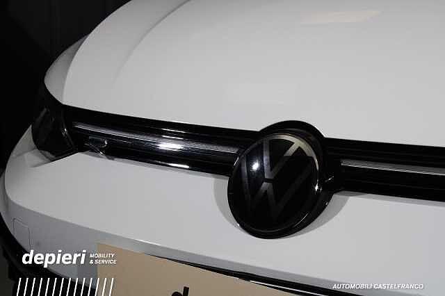 Volkswagen Golf R 2.0 TSI R DSG 4Motion Akrapovic