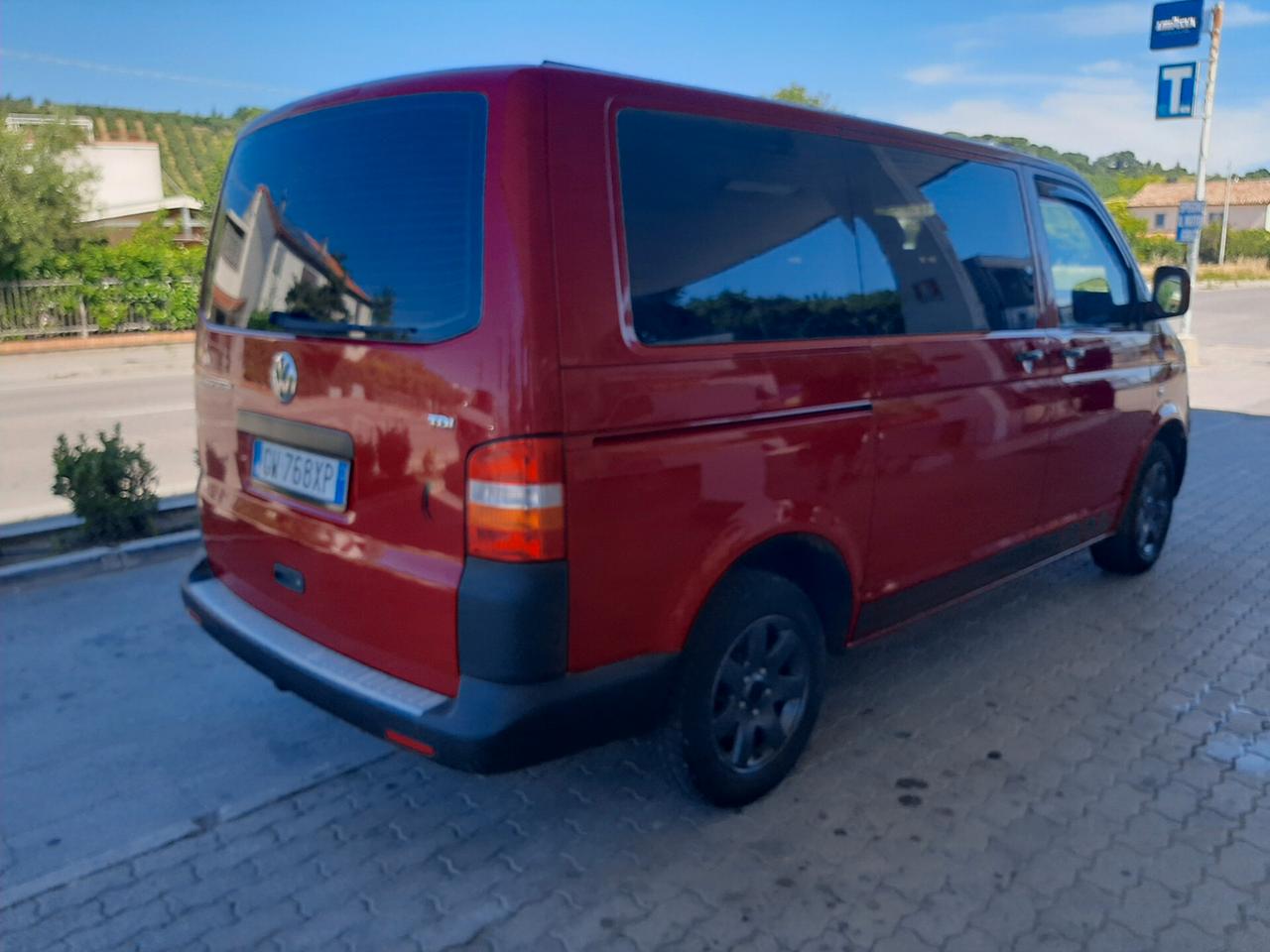 VW Transporter 1.9 TDI 9 Posti Trendline
