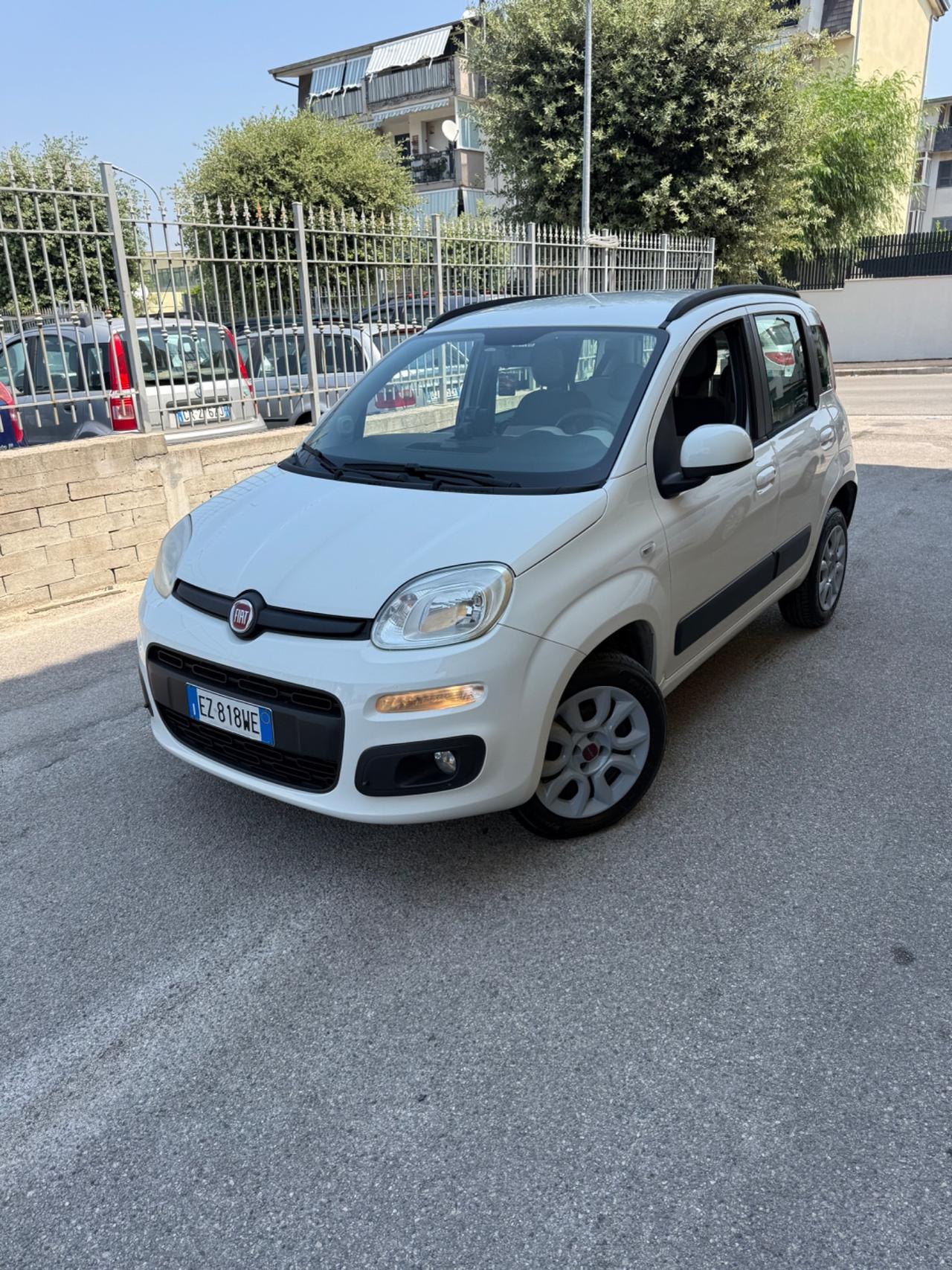 Fiat Panda 0.9 TwinAir Turbo Natural Power Lounge