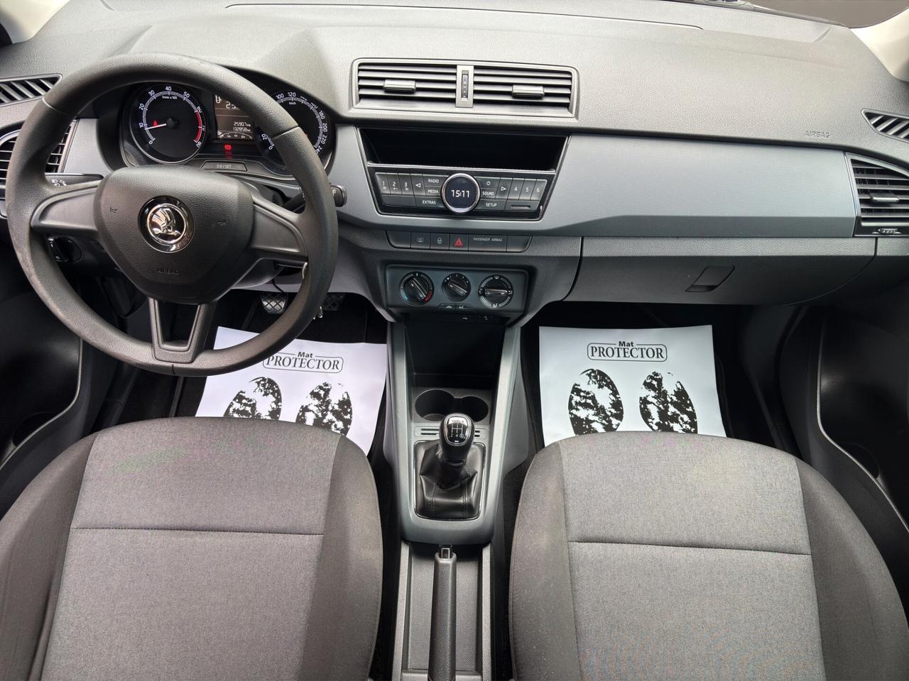 Skoda Fabia 5 PORTE - NEOPATENTATI EURO 6 BENZINA
