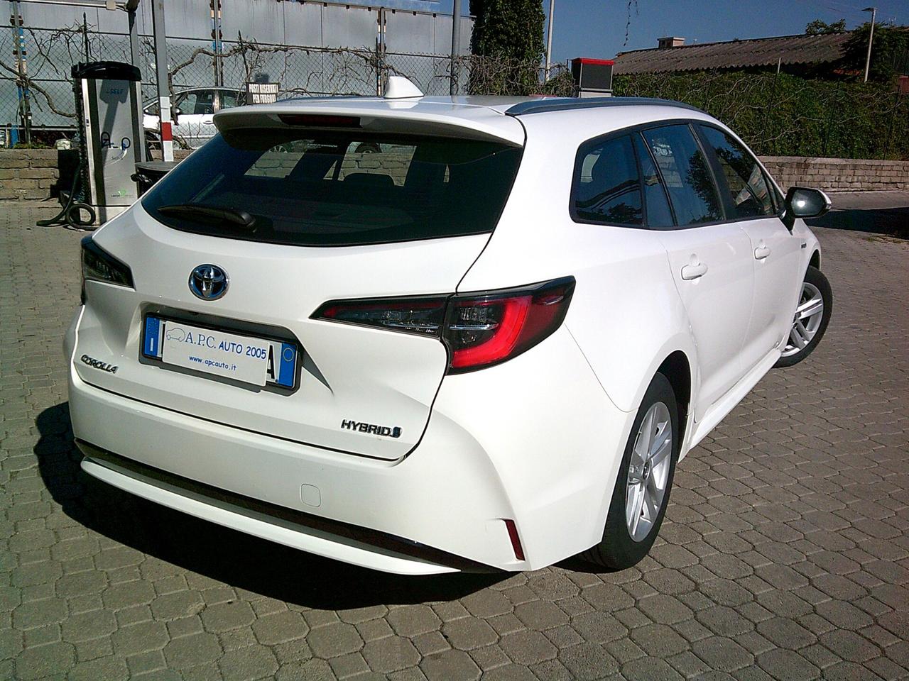 Toyota Corolla Touring Sports 1.8 Hybrid Business