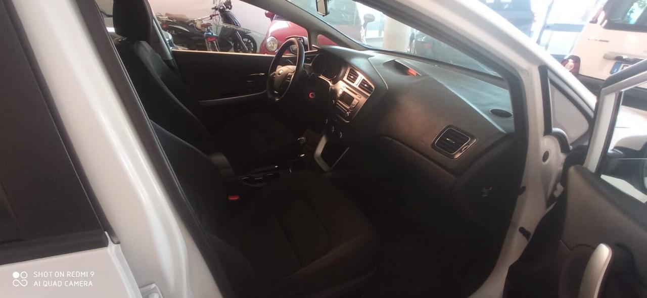 KIA CEED 1.6 CRDI COOL 5 PORTE