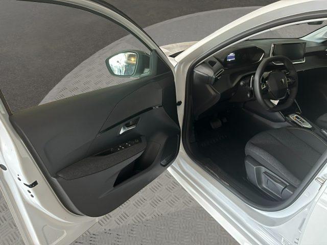 PEUGEOT 208 1.2 Hybrid 110 STYLE