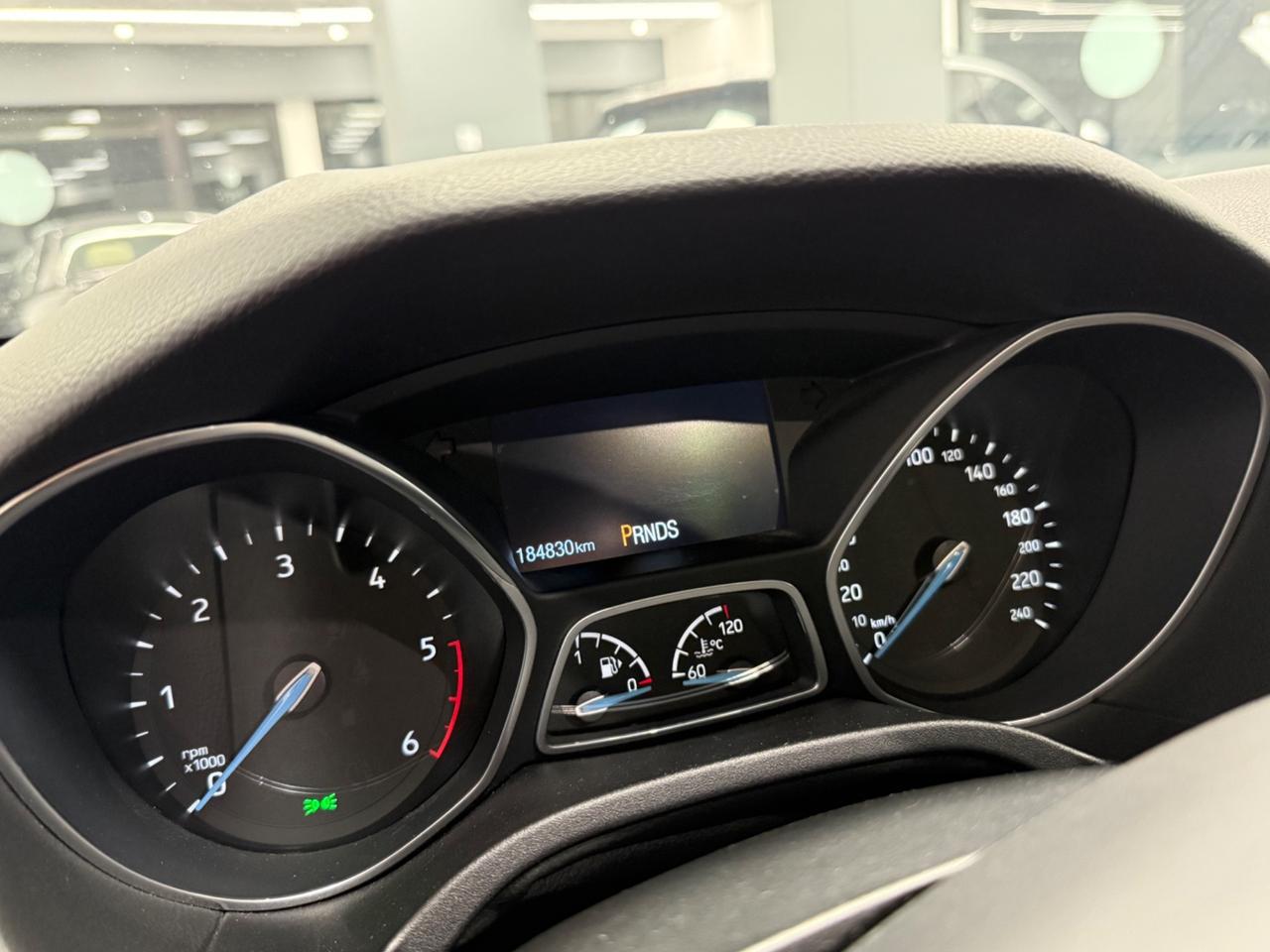 Ford Focus 1.5 TDCi 120 CV Powershift Titanium