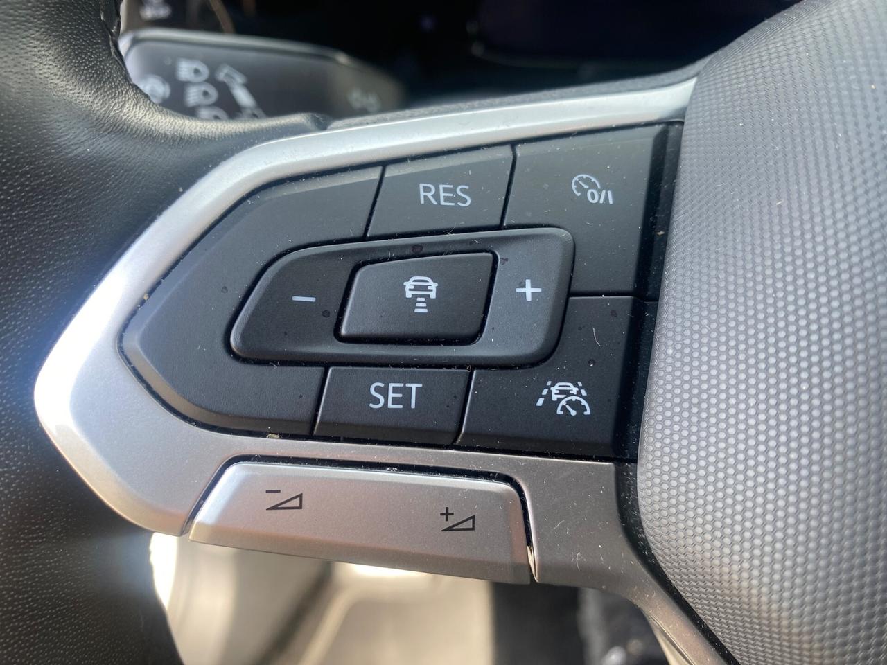 Volkswagen Golf 2.0 TDI SCR Style