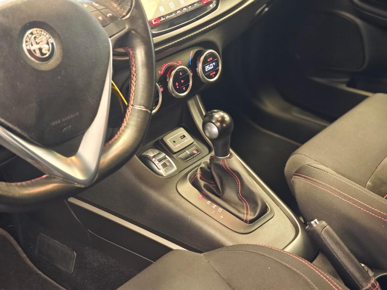 Alfa Romeo Giulietta 1.6 JTDm TCT 120 CV Sportiva