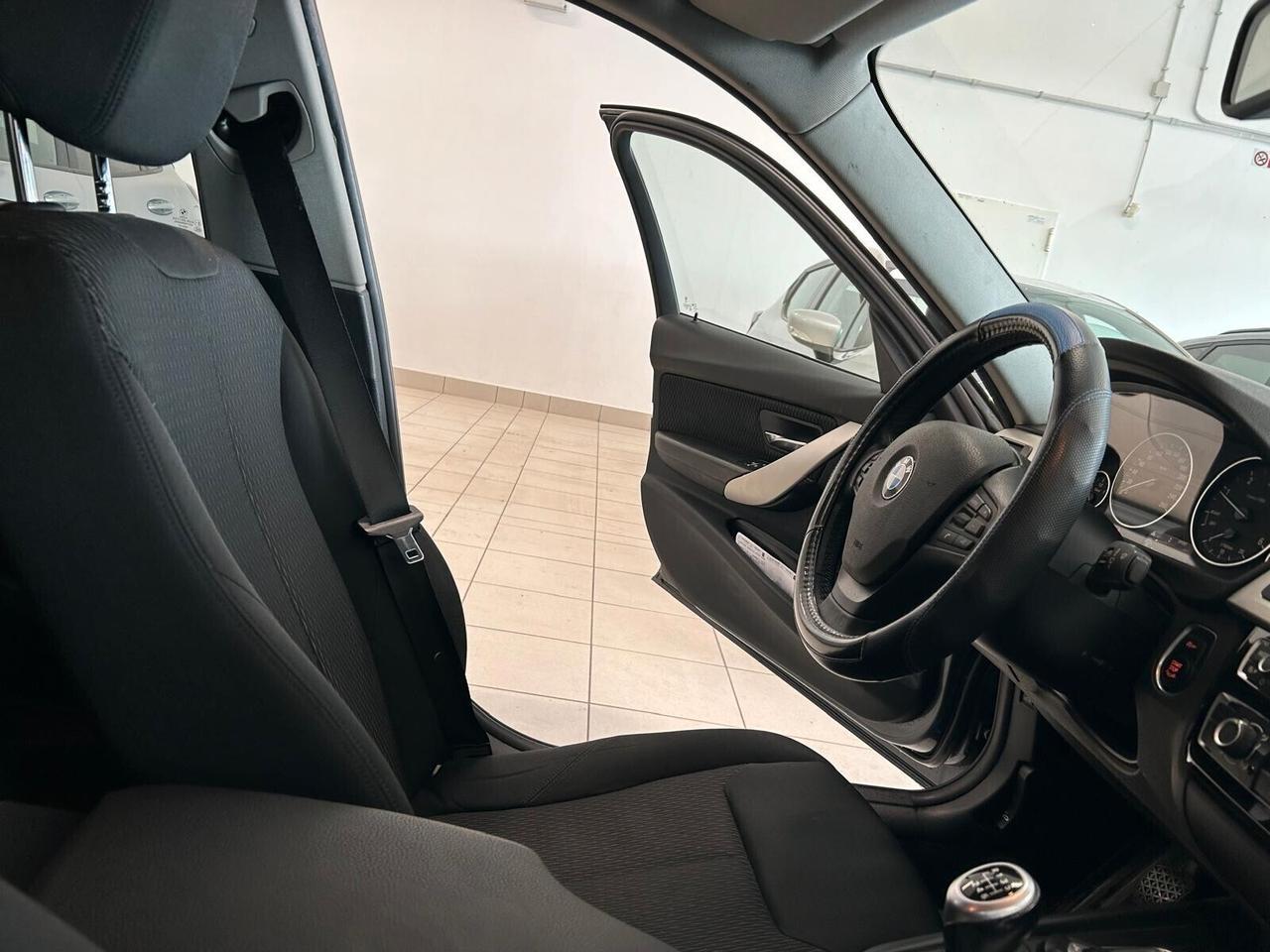 Bmw 320 d Touring BUSINESS ADVANTAGE 6mt