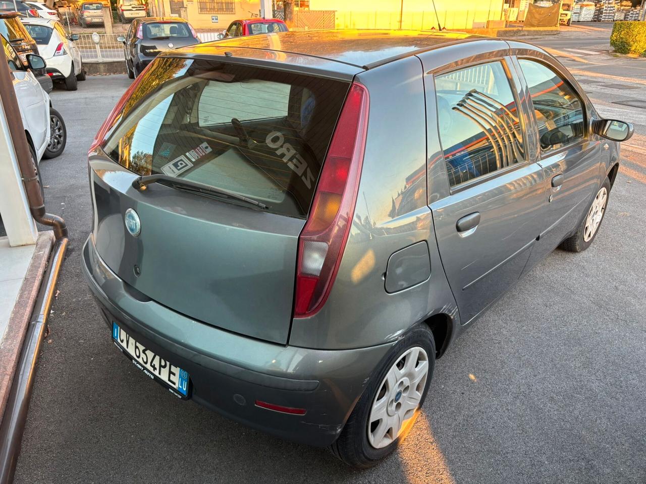 Fiat Punto 1.2i cat 5 porte ELX