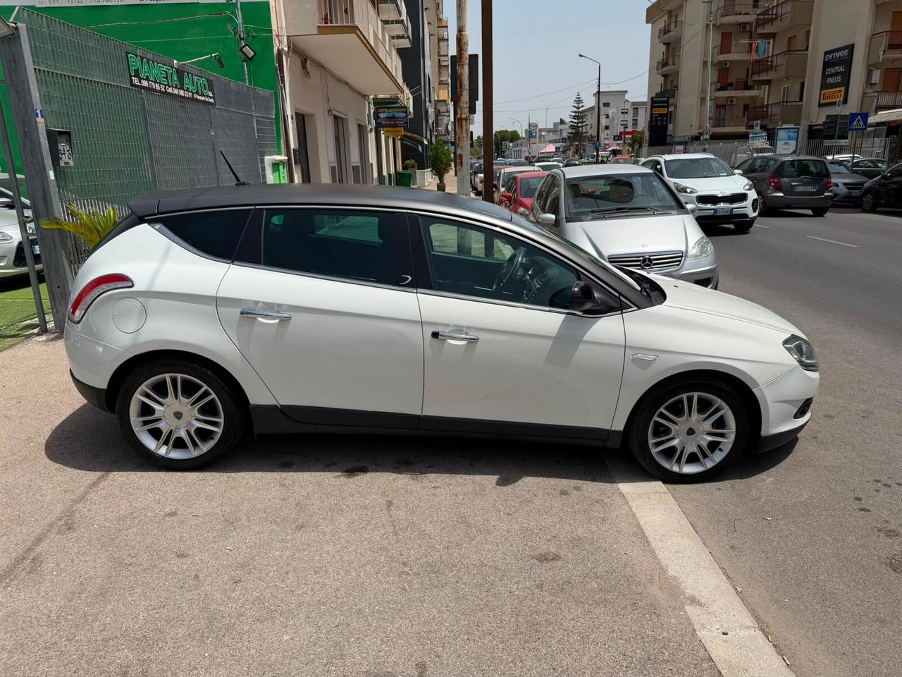Lancia Delta 1.6 DIESEL MJT DPF Platino - ANNO 2010