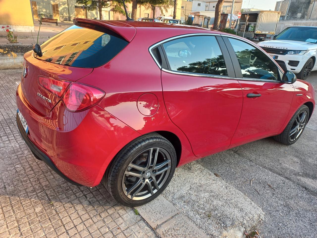 Alfa Romeo Giulietta 1.6 JTDm-2 120 CV Distinctive