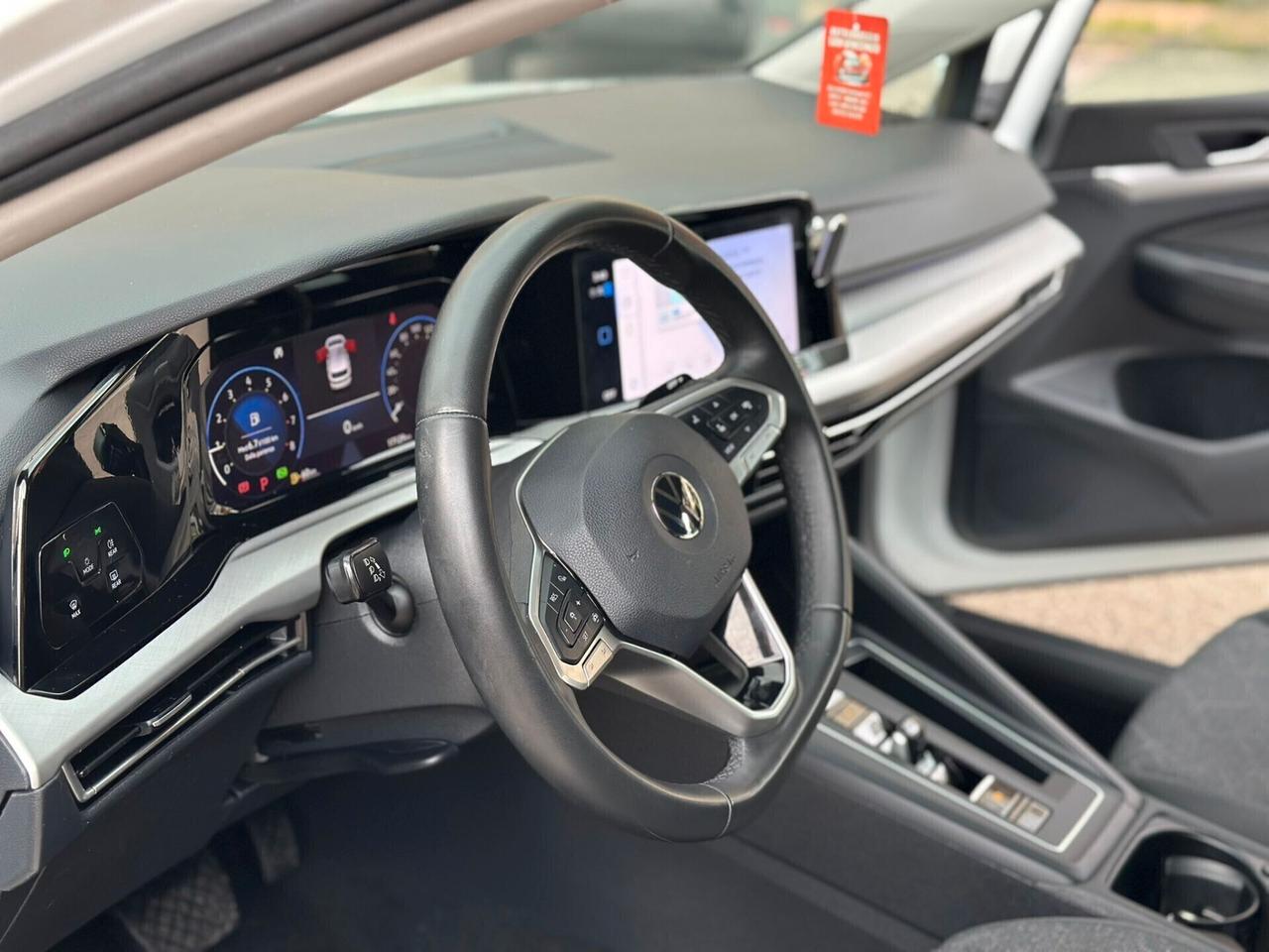 Volkswagen Golf 1.0 eTSI EVO DSG Life