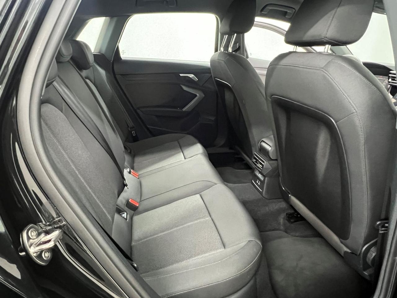 A3 IV 2024 Sportback AUDI A3 30 TFSI 116 CV. BUSINESS S TRONIC