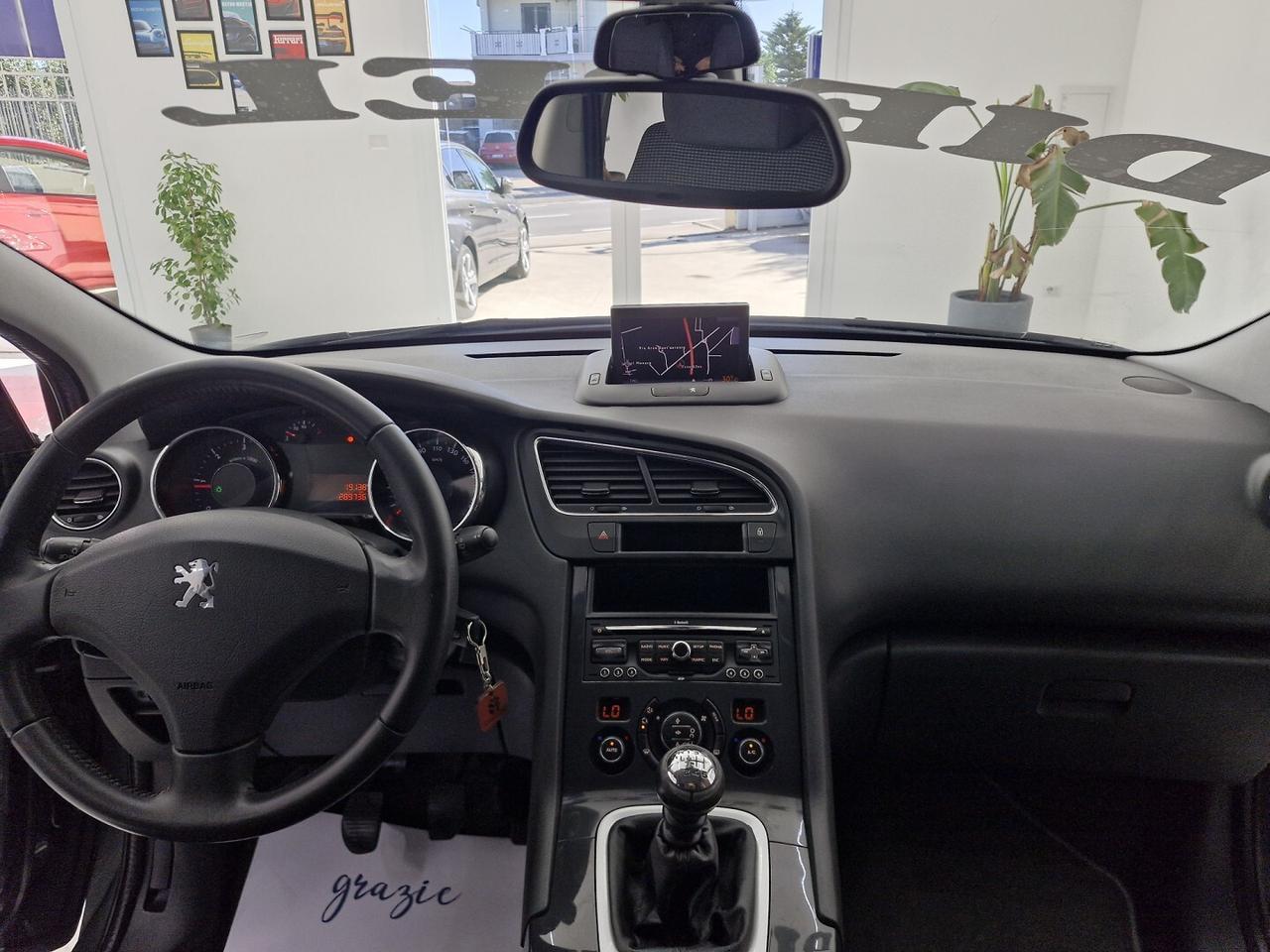 PEUGEOT 5008 2.0 DIESEL150CV 7 POSTI