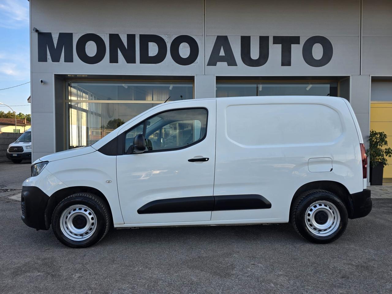 Peugeot Partner 1.5 BlueHDi 100 S&S PC Furgone Pro