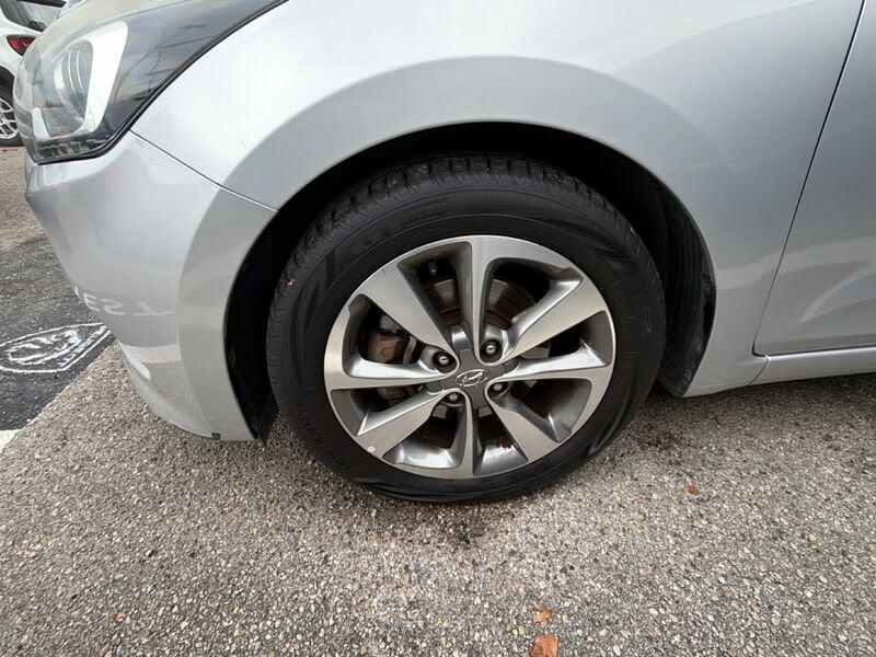 Hyundai i20 i20 5p 1.1 crdi Login 75cv