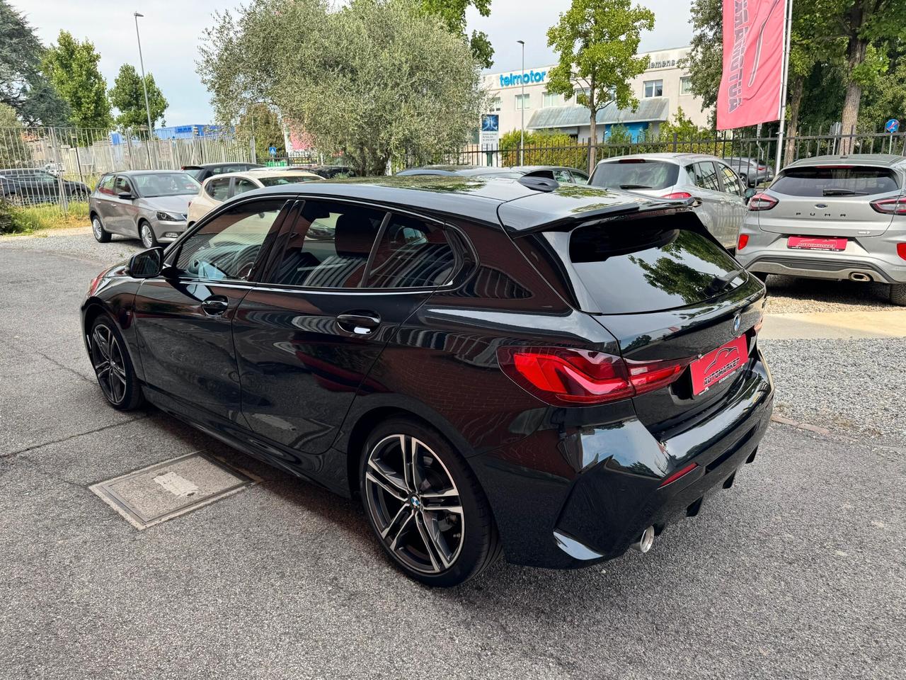 Bmw 116 116d 5p. Msport auto LUCI