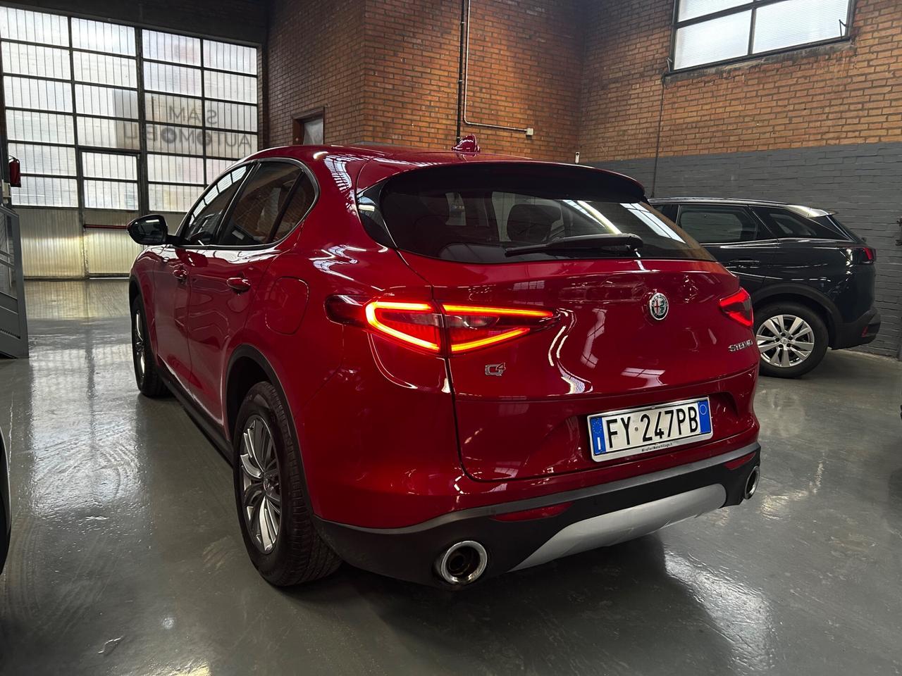 Alfa Romeo Stelvio 2.2 Turbodiesel 190 CV AT8 Q4 Super