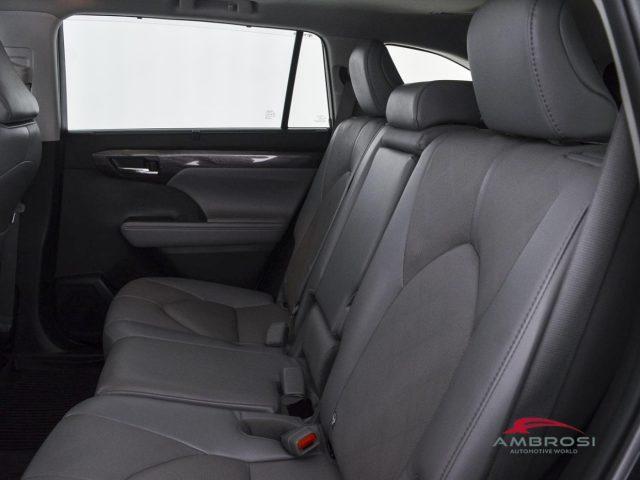 TOYOTA Highlander 2.5h Executive e-cvt Gancio Traino