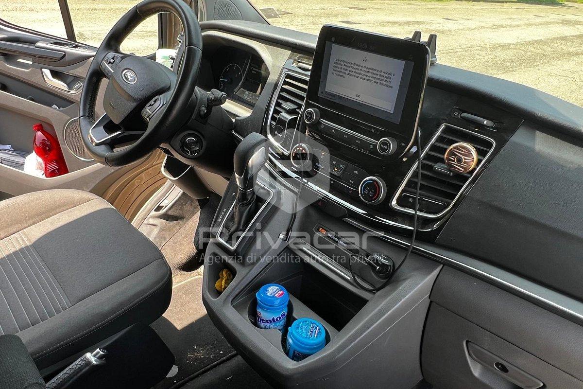 FORD Tourneo Custom 320 2.0 TDCi 185CV aut. PC Titanium