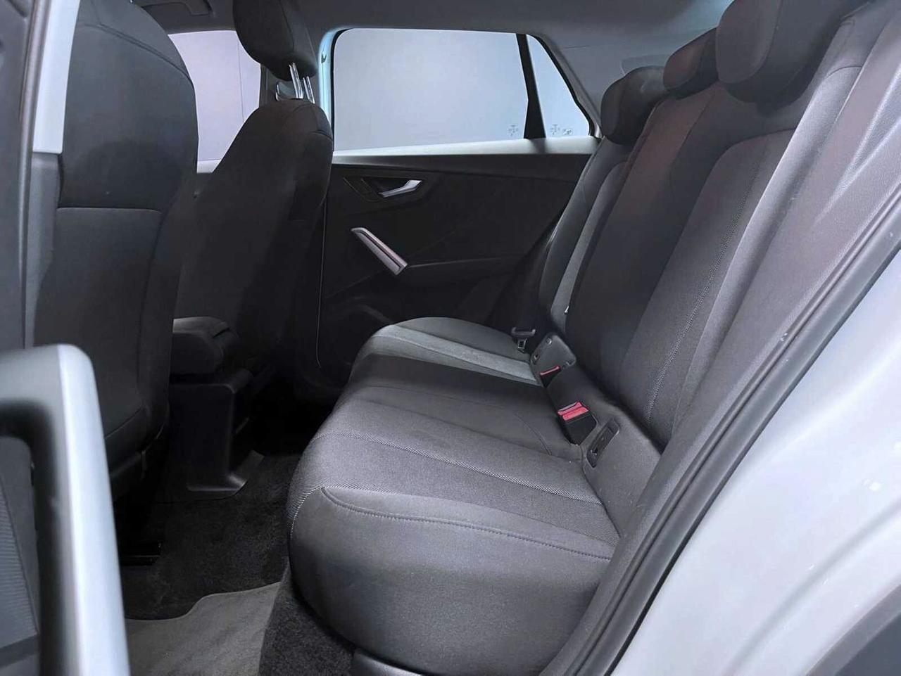 AUDI Q2 30 TDI 116 CV S-TRONIC BUSINESS