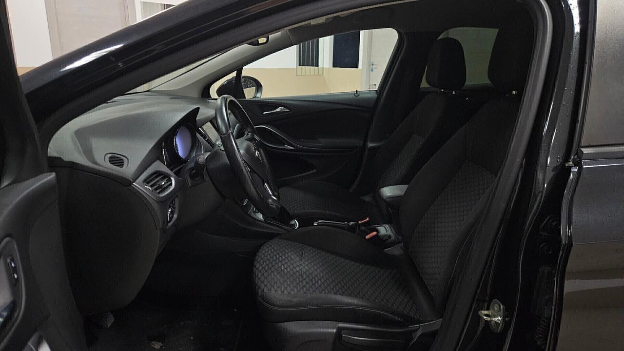 Opel Astra 1.6 CDTi 110CV Start&Stop 5 porte Innovation