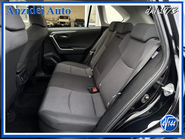 TOYOTA RAV 4 MY23 RAV4 2.5 HV (222CV) E-CVT AWD-i Business