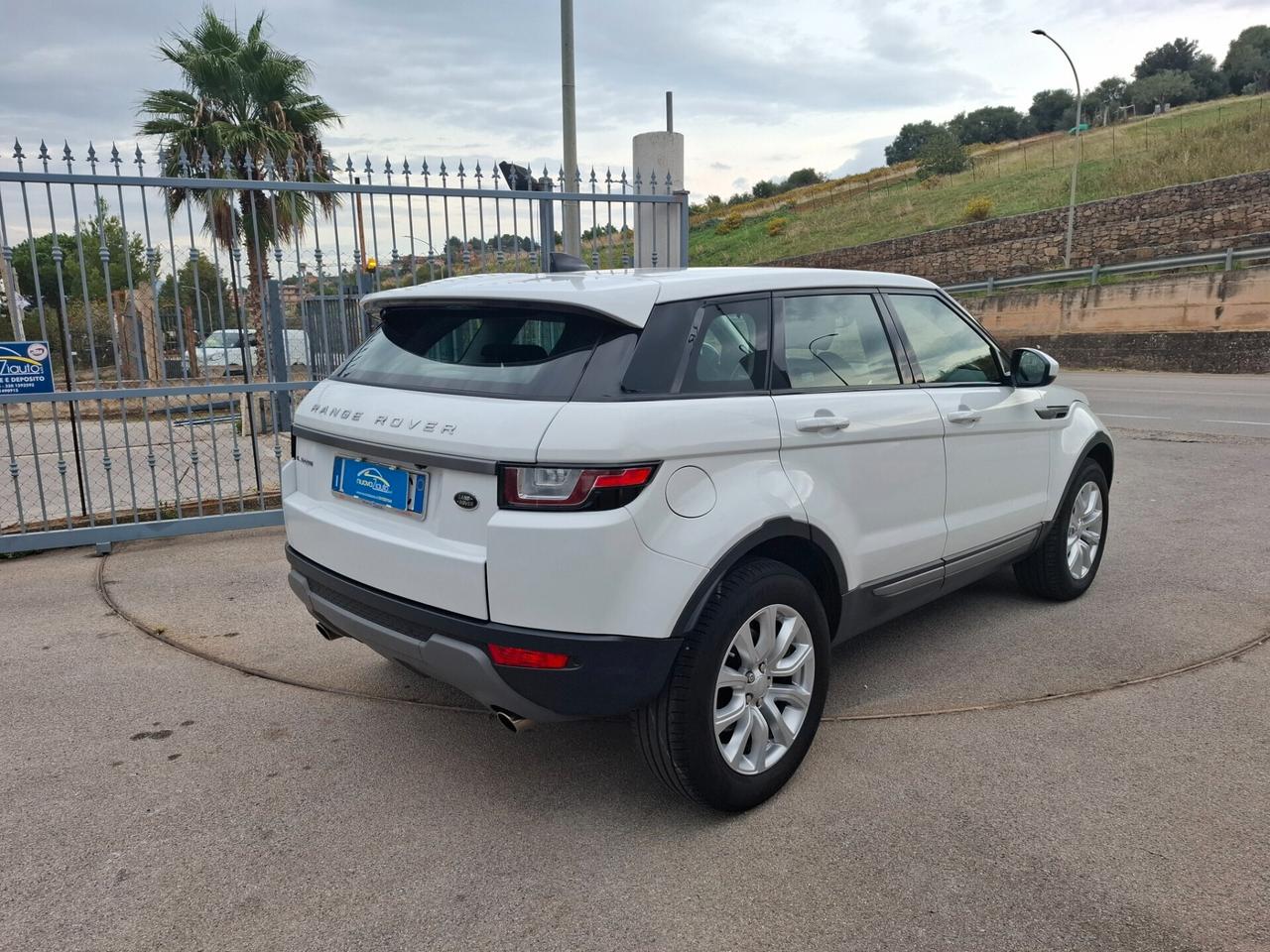 Land Rover Evoque 2.0 TD4 150 CV anno 2018