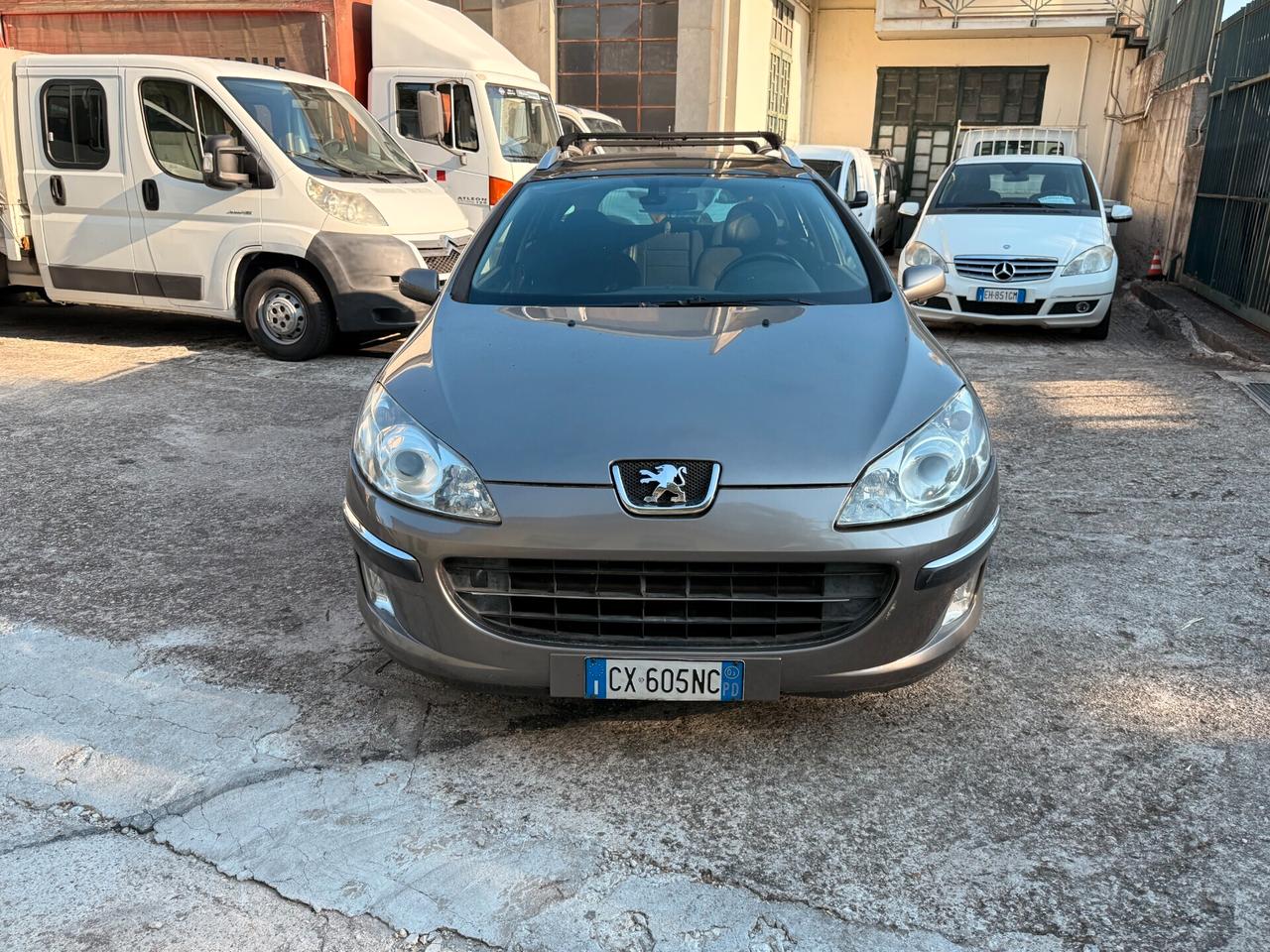 Peugeot 407 HDI Gancio traino 16 quintali