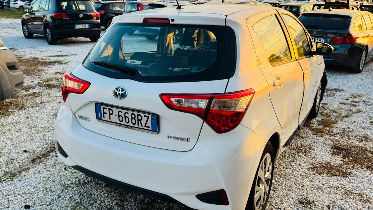 Toyota Yaris 1.5 Hybrid 5p Active