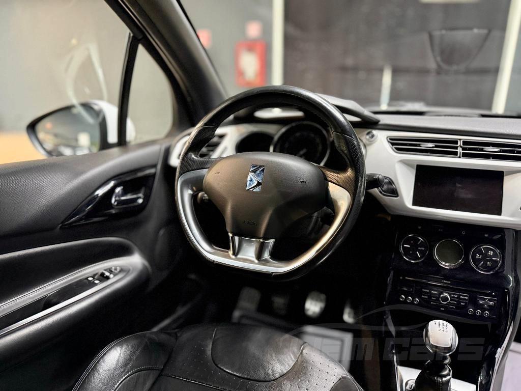 Citroen DS3 1.6 turbo thp Just Black 155cv