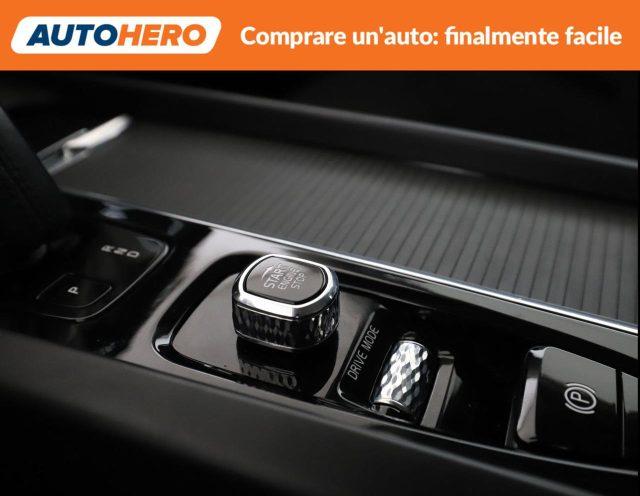 VOLVO XC60 B4 (d) AWD Geartronic Momentum Pro