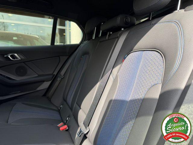 BMW 118 i 5p. Msport