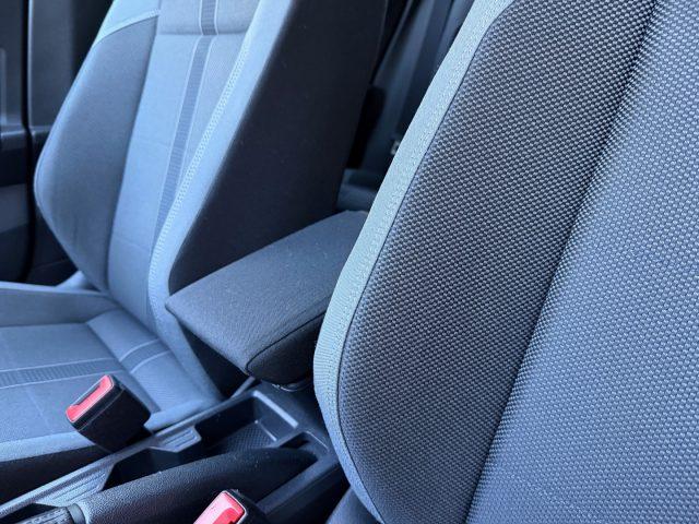 VOLKSWAGEN Polo 1.0 TSI 110 CV DSG R-LINE UNIPROPRIETARIO